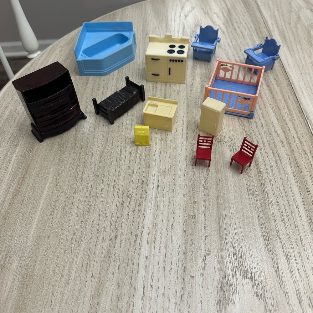 Vintage Dollhouse Furniture